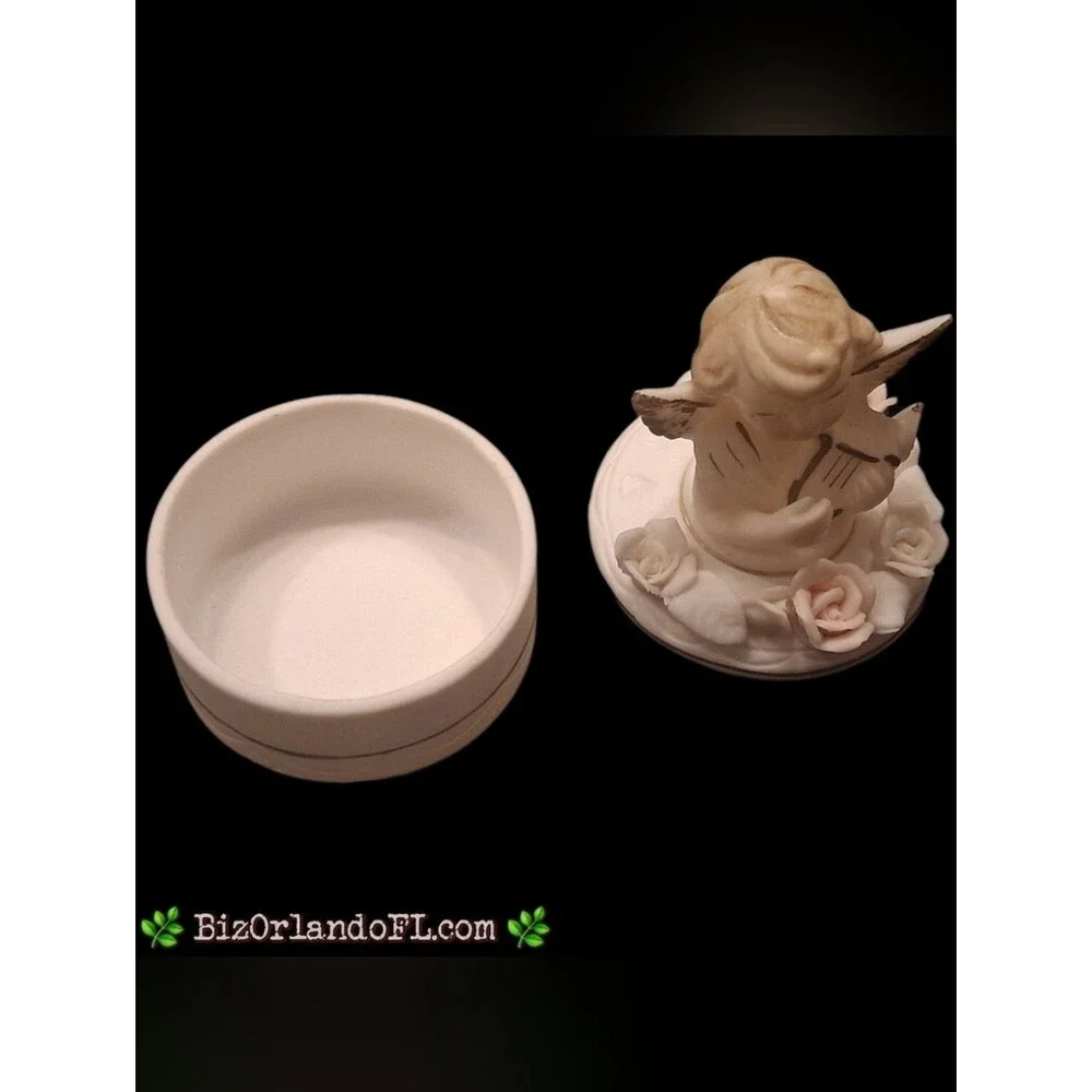 VINTAGE: Porcelain Trinket Jewelry Box Angel Playing Harp Lid Applied Roses HTF